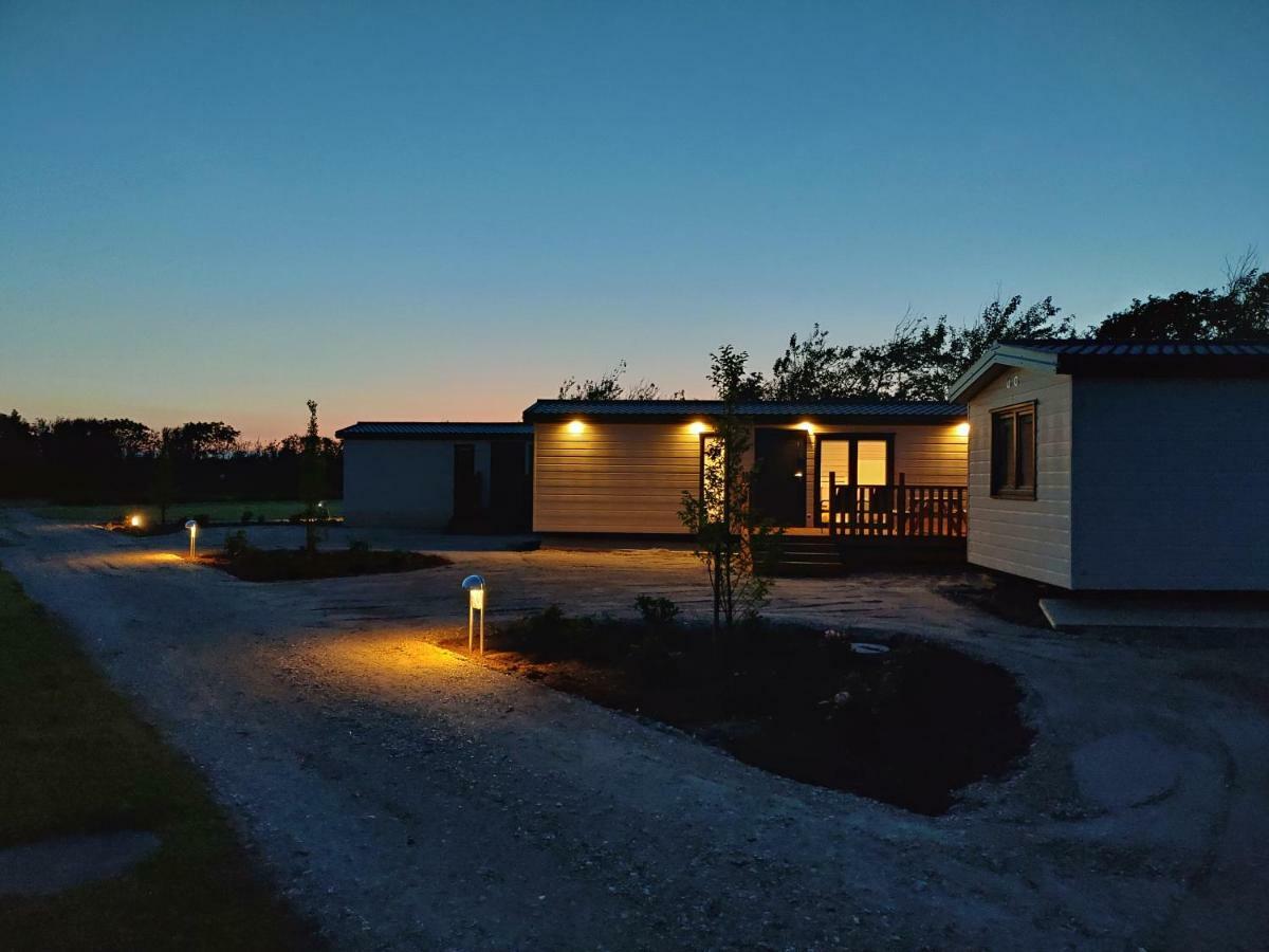 Nissum Fjord Camping Fjand Gårde エクステリア 写真